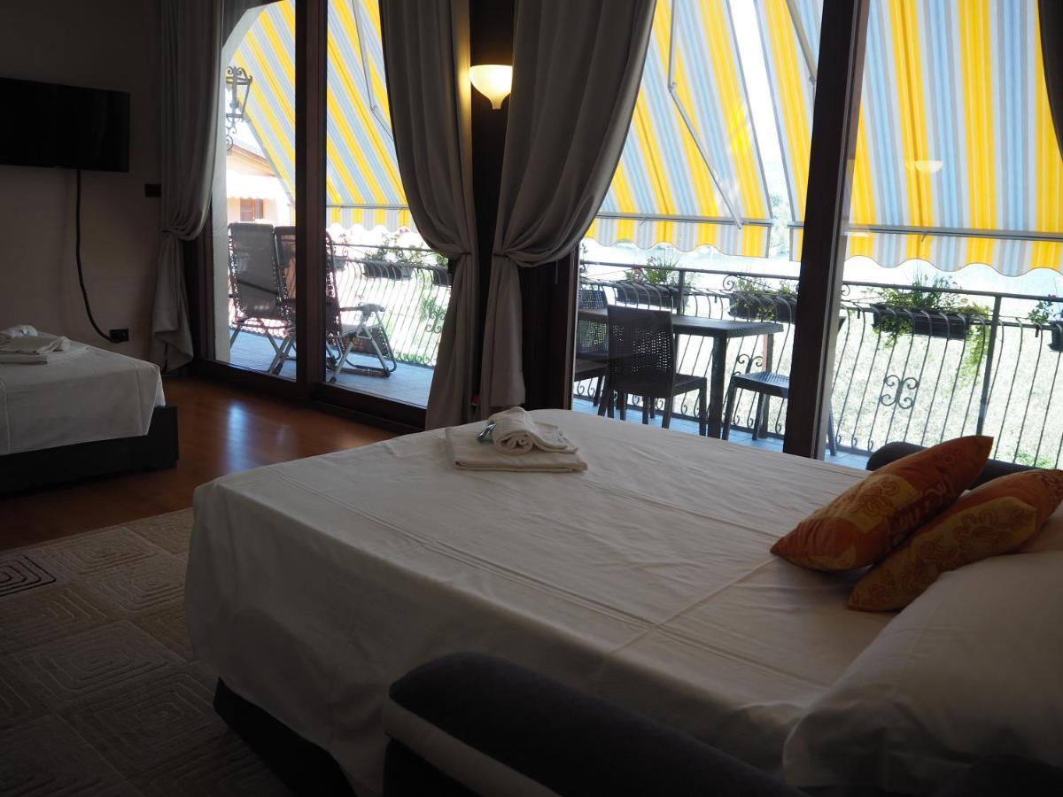 Liza'S Suite'S - Room'S With A View Сала-Комачина Экстерьер фото